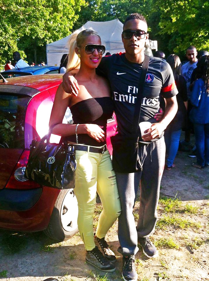 vieille arabe sodomisee
